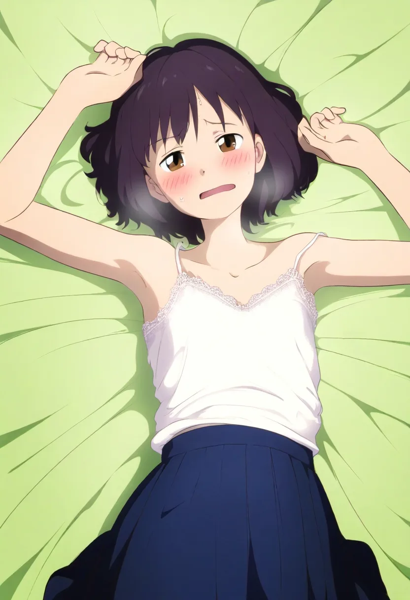 キャミソール姿になった幼馴染